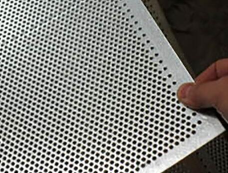 不鏽鋼沖孔(kong)網對外形尺寸的(de)要求