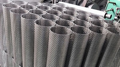 直縫沖(chong)孔焊管