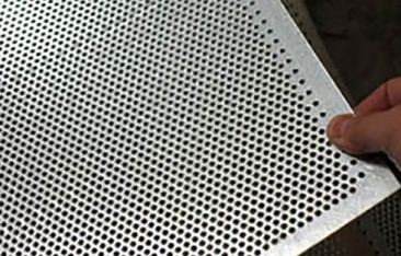 高密度沖孔網(wǎng)容易連孔的原因(yin)